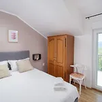 Сasa de vacaciones House Madrino *